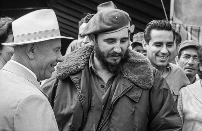 Havana, Cuba. December, 1963-January, 1964. Prime minister of Cuba Fidel Castro talks to Secretary of the Central Committee of the Communist Party of the Soviet Union Nikolai Podgorny (R-L front). The exact date of the photograph is unknown. Valentin Sobolev TASS  32435471