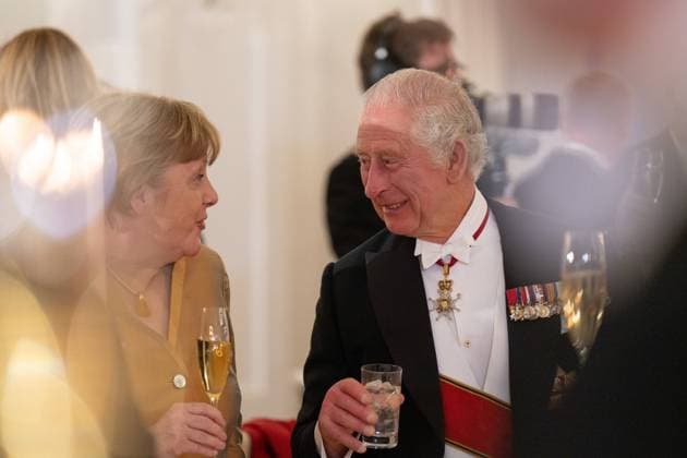 Bilder des Jahres 2023, Entertainment 03 März Entertainment Themen der Woche KW13 Entertainment Bilder des Tages König Charles III. und Angela Merkel Staatsbankett mit König Charles III. und Königin-Gemahlin Camilla gegeben von Bundespräsident Frank-Walter Steinmeier und Elke Büdenbender Berlin Berlin GER *** King Charles III and Angela Merkel State Banquet with King Charles III and Queen Consort Camilla given by German President Frank Walter Steinmeier and Elke Büdenbender Berlin Berlin GER