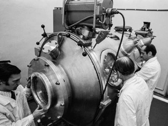 Moscow, USSR. August, 1976. Researchers of the receiving laboratory at the USSR Academy of Sciences prepare the vacuum chamber to study the Lunar soil retreived by the Luna-24 Soviet Automatic Interplanetary Station. The exact date of the photograph is unknown. Valentin Kuzmin TASS  16912258
