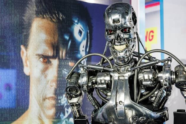 Ein Roboter T-800 eine Requisite aus dem Film Terminator mit Arnold Schwarzenegger - Die Ausstellung DeutschlandDigital vom 24. März 2023 bis 04. Februar 2024 im Haus der Geschichte in Bonn 30.03.2023 Bonn Gronau NRW Deutschland
