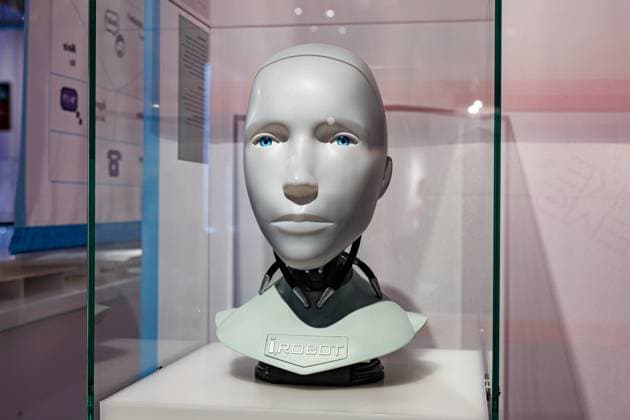 Roboter Sonny aus dem Science Fiction Film I Robot - Die Ausstellung DeutschlandDigital vom 24. März 2023 bis 04. Februar 2024 im Haus der Geschichte in Bonn 30.03.2023 Bonn Gronau NRW Deutschland