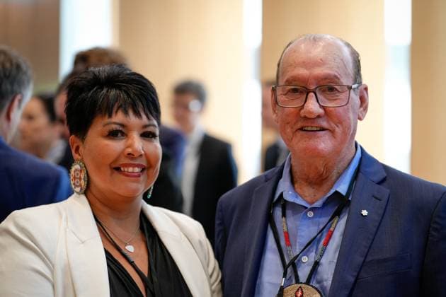 Canada Deutschland Energie Konferenz in Berlin Aktuell, 30.03.2023, Berlin, Rose Paul Paqtnkek Mi kmaw Nation and Terry Paul Membertou Development Corporation und bei der Canada Germany Energy Conferenz in der Canadischen Botschaft in Berlin Berlin Berlin Deutschland