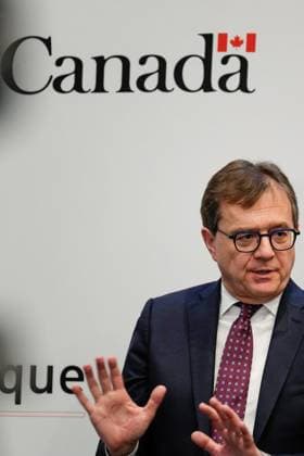 Canada Deutschland Energie Konferenz in Berlin Aktuell, 30.03.2023, Berlin, Minister of Natural Resources von Canada Jonathan Wilkinson im Portait beim Pressestatement im Anschluss an die Canada Germany Energy Conferenz in der Canadischen Botschaft in Berlin Berlin Berlin Deutschland