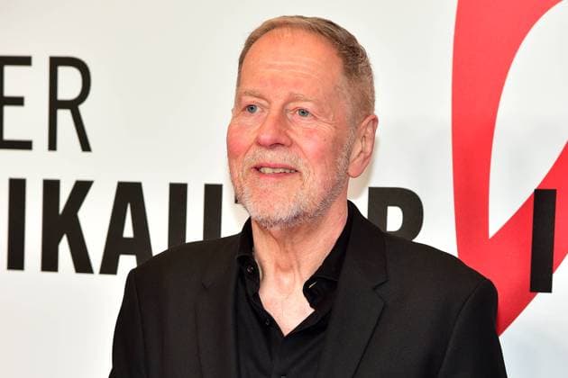 Deutscher MusikAutorenPreis 2023 Dieter Gorny, Gründer von POPCOM, VIVA Musiksender Ankunft roter Teppich zur 14. Preisverleihung, Deutscher MusikAutorenPreis 2023 am 30. März in Berlin
