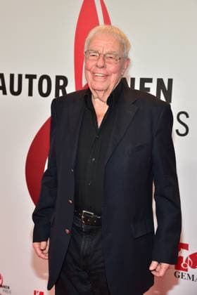 Deutscher MusikAutorenPreis 2023 Christian Hans Bruhn ist einer der erfolgreichsten deutschen Komponisten und Musikproduzenten der Schlagerbranche Ankunft roter Teppich zur 14. Preisverleihung, Deutscher MusikAutorenPreis 2023 am 30. März in Berlin