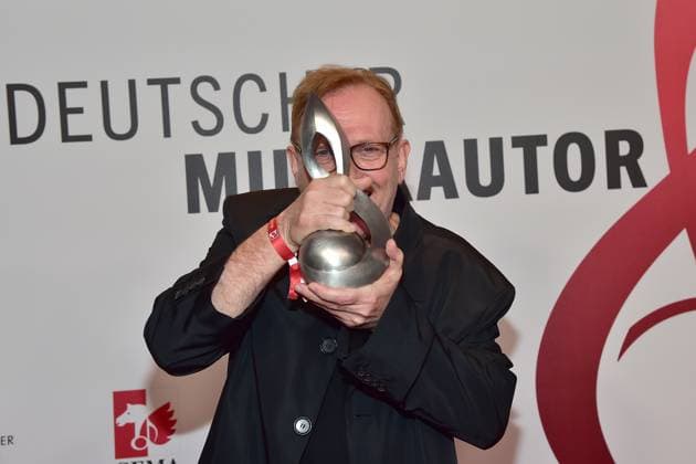 Entertainment Themen der Woche KW13 Entertainment Bilder des Tages Deutscher MusikAutorenPreis 2023 Michael Beil, Komposition Experimentale Musik Elektronik Ankunft roter Teppich zur 14. Preisverleihung, Deutscher MusikAutorenPreis 2023 am 30. März in Berlin *** Deutscher MusikAutorenPreis 2023 Michael Beil, Composition Experimental Music Electronic Arrival red carpet to the 14 award ceremony, Deutscher MusikAutorenPreis 2023 on 30 March in Berlin Photopress Mueller