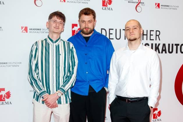 GEMA MusikautorInnenpreis 2023 Sizzy, Macloud und Barsky beim 14. GEMA MusikautorInnenpreis im Ritz Carlton am 30.03.2023 in Berlin. Copyright: xEventpressxKochanx