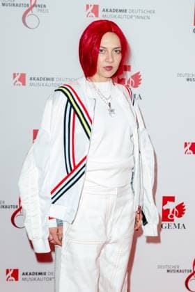 GEMA MusikautorInnenpreis 2023 Haiyti (Ronja Zschoche) beim 14. GEMA MusikautorInnenpreis im Ritz Carlton am 30.03.2023 in Berlin. Copyright: xEventpressxKochanx
