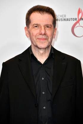 Clemens von Reusner beim 14. Deutschen Musikautor*innenpreis der GEMA 2023 im Hotel The Ritz-Carlton. Berlin, 30.03.2023
