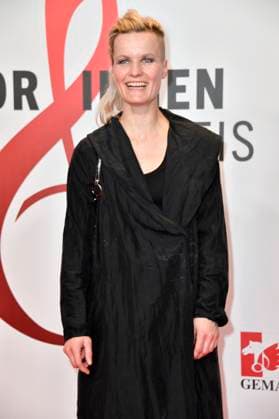 Sandra Fink beim 14. Deutschen Musikautor*innenpreis der GEMA 2023 im Hotel The Ritz-Carlton. Berlin, 30.03.2023