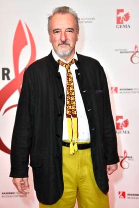 Fabio Nieder beim 14. Deutschen Musikautor*innenpreis der GEMA 2023 im Hotel The Ritz-Carlton. Berlin, 30.03.2023