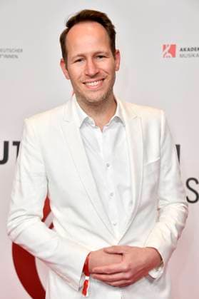 Tobias Reitz beim 14. Deutschen Musikautor*innenpreis der GEMA 2023 im Hotel The Ritz-Carlton. Berlin, 30.03.2023