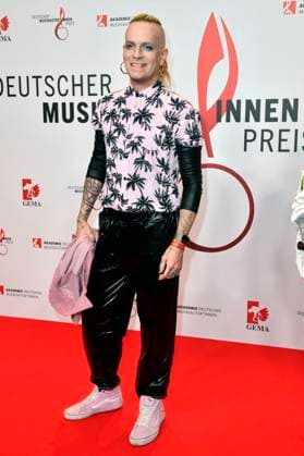 Chris Harms von Lord of the Lost beim 14. Deutschen Musikautor*innenpreis der GEMA 2023 im Hotel The Ritz-Carlton. Berlin, 30.03.2023