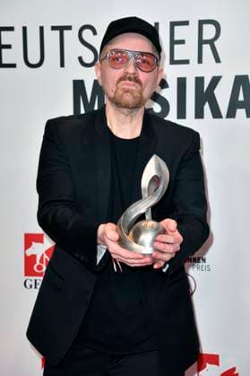 Robin Grubert beim 14. Deutschen Musikautor*innenpreis der GEMA 2023 im Hotel The Ritz-Carlton. Berlin, 30.03.2023