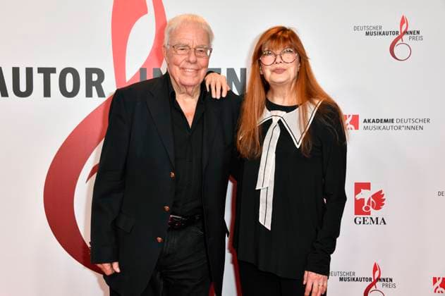 Christian Bruhn und Katja Ebstein beim 14. Deutschen Musikautor*innenpreis der GEMA 2023 im Hotel The Ritz-Carlton. Berlin, 30.03.2023