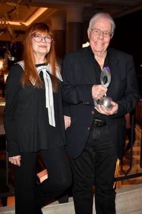 Katja Ebstein und Christian Bruhn beim 14. Deutschen Musikautor*innenpreis der GEMA 2023 im Hotel The Ritz-Carlton. Berlin, 30.03.2023