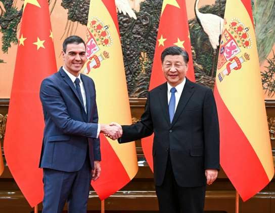 News Themen der Woche KW13 (230331) -- BEIJING, March 31, 2023 -- Chinese President Xi Jinping meets with Spanish Prime Minister Pedro Sanchez in Beijing, capital of China, March 31, 2023. ) CHINA-BEIJING-XI JINPING-SPANISH PM-MEETING (CN) RaoxAimin 