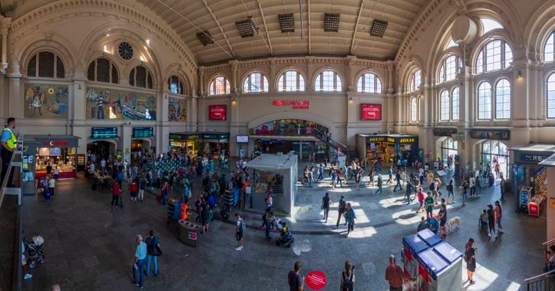 Bremen Hauptbahnhof main railway station, hall Bremen Bremen Germany