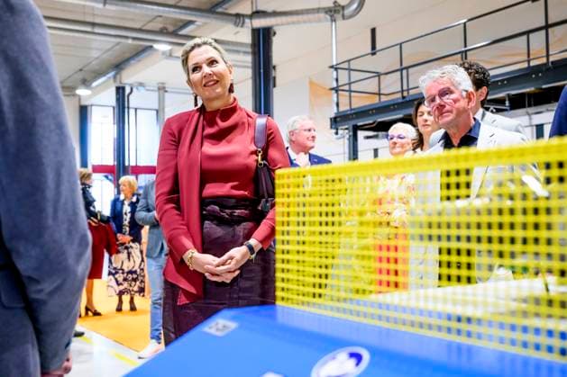 Entertainment Themen der Woche KW14 Entertainment Bilder des Tages 05-04-2023 Raalte Queen Maxima visited the Maan Group, a specialist in the field of hot melt coating, precision technology and (bio)polymers, in Raalte. Â  Copyright: xPPEx