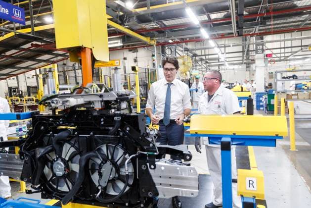April 5, 2023, ALLISTON, ON, CANADA: Prime Minister Justin Trudeau tours a Honda Manufacturing Plant in Alliston, Ont., Wednesday, April 5, 2023. ALLISTON CANADA  - ZUMAc35_ 20230405_zaf_c35_019 Copyright: xColexBurstonx