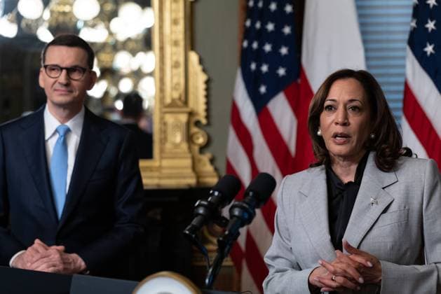 News Themen der Woche KW15 US Vice President Kamala Harris gives remarks with Poland s Prime Minister Mateusz Morawiecki before their meeting in the Vice President s Ceremonial Office in Washington, DC, on Tuesday, April 11, 2023. Harris and Morawiecki are expected to discuss Russia s invasion of Ukraine.  WASP20230411151 CherissxMay