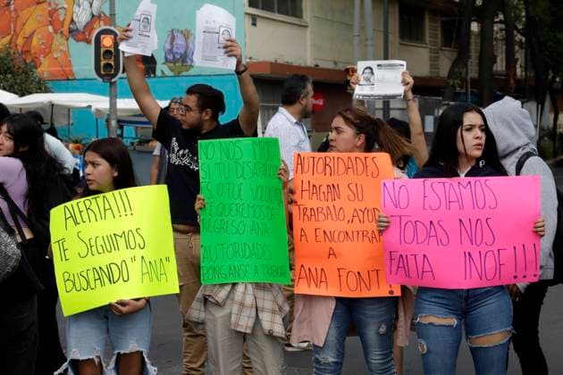 Demand to investigate and locate rapper INOF in Mexico April 14, 2023, Mexico City, Mexico: Family and friends of young Ana Arizbeth Soto Font, known as rapper Inof, demand that the Mexico City District Attorney s Office investigate and locate her, as she has been missing for a week. The protest blocked avenues in Mexico City. on April 14, 2023 in Mexico City, Mexico (Photo by Luis Barron Eyepix Group). Copyright: xLuisxBarronx xEyepixxGroupx LB20230414_INOF15