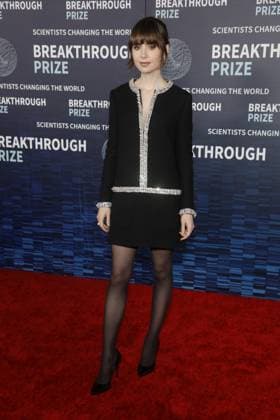 9th Annual Breakthrough Prize Ceremony at the Academy Museum of Motion Pictures. Featuring: Lily Collins Where: Los Angeles, California, United States When: 16 Apr 2023 Credit: Faye s Vision Cover Images Copyright: xx 52620257 EDITORIAL USE ONLY. NOT FOR USE BY NEWSPAPERS BASED IN THE UK.