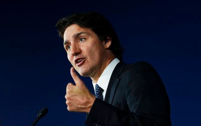 April 17, 2023, Ottawa, ON, CAN: Prime Minister Justin Trudeau takes part in an announcement and press conference at Ericsson in Ottawa on Monday, April 17, 2023. Ottawa CAN  - ZUMAc35_ 20230417_zaf_c35_009 Copyright: xSeanxKilpatrickx