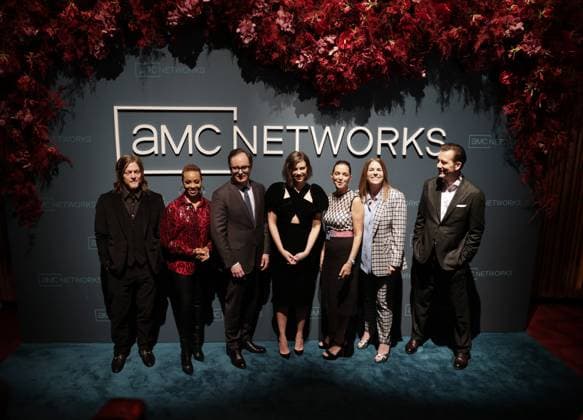 Bilder des Jahres 2023, Entertainment 04 April Entertainment Themen der Woche KW16 Entertainment Bilder des Tages Dan McDermott, Jeffrey Dean Morgan, Lauren Cohan, Kristin Dolan, Norman Reedus, Kim Kelleher and Andrew Lincolnarrive on the red carpet at the AMC Networks 2023 Upfront at Jazz at Lincoln Center on Tuesday, April 18, 2023 in New York City.  NYP20230418155 JohnxAngelillo