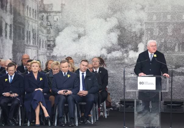 Bilder des Jahres 2023, News 04 April News Themen der Woche KW16 News Bilder des Tages 80th anniversary of the Warsaw Ghetto Uprising Photo: Piotr Molecki East News President of Germany Frank-Walter Steinmeier deliveres the speech during the official ceremonies marking the 80th anniversary of the outbreak of the Warsaw Ghetto Uprising on April 19, 2023 in Warsaw, Poland. Uprising in the Warsaw Ghetto started on April 19, 1943 and lasted for four weeks. EN_01561646_0419 