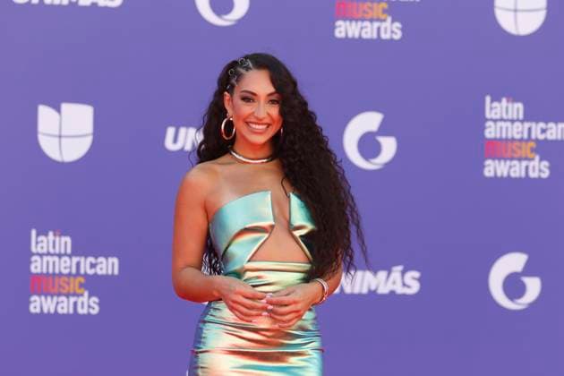 Singer Vikina poses on the red carpet of the Latin American Music Awards (Latin AMAs) at the MGM Grand Garden Arena in Las Vegas, Nevada, USA, 20 April 2023. Featuring Bad Bunny, Becky G and Daddy Yankee as favorites, this year s nominations highlight artists spanning all genres of Latin music in 26 categories. Red carpet of the Latin AMAs Awards in Las Vegas !ACHTUNG: NUR REDAKTIONELLE NUTZUNG!  Copyright: xRondaxChurchillx USA6325 20230421-0f6bf15e1f9905fe6c032fe5dd60795f46f543c2