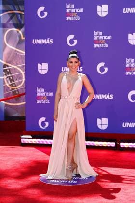 Tania Medina poses on the red carpet of the Latin American Music Awards (Latin AMAs) at the MGM Grand Garden Arena in Las Vegas, Nevada, USA, 20 April 2023. Featuring Bad Bunny, Becky G and Daddy Yankee as favorites, this year s nominations highlight artists spanning all genres of Latin music in 26 categories. Red carpet of the Latin AMAs Awards in Las Vegas !ACHTUNG: NUR REDAKTIONELLE NUTZUNG!  Copyright: xRondaxChurchillx USA6191 20230421-2c6e03cc29b92d9c0bd8d807ecce3626d4f32542