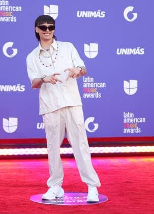 Peso Pluma attends the 8th annual Latin American Music Awards at the MGM Grand Garden Arena in Las Vegas on Thursday, April 20, 2023. The annual event honors outstanding achievements for artists in the Latin music industry.  LAV2023042253 JAMESxATOA