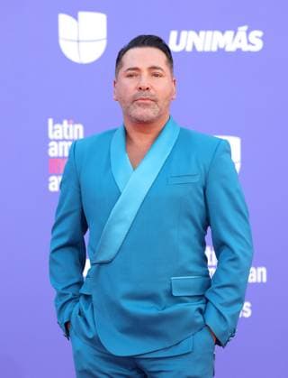 Oscar De La Hoya attends the 8th annual Latin American Music Awards at the MGM Grand Garden Arena in Las Vegas on Thursday, April 20, 2023. The annual event honors outstanding achievements for artists in the Latin music industry.  LAV2023042269 JAMESxATOA