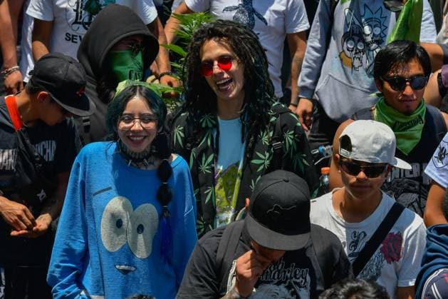 April 20 , 2023 Toluca , Mexico : Thousands of young people and adults took to the streets of the city where they participated in the 5th cannabis walk in commemoration of World Cannabis Day, demanding its legalization as a plant for recreational purposes. on April 20, 2023 in Toluca, Mo xico. Toluca Mexico - ZUMAe321 20230421_zia_e321_009 Copyright: xArturoxHernandezx