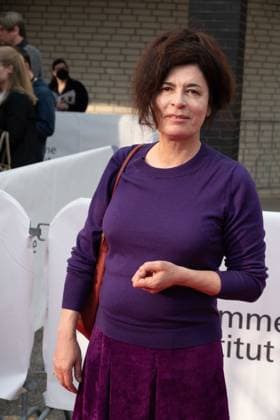 Daphne CHARIZANI, Regisseurin, Roter Teppich, Red Carpet Show, Ankunft, arrival, 59. Verleihung des Adolf-Grimme-Preises Adolf-Grimme-Preis Grimmepreis in Marl, 21.04.2023. oÂ¥Ã‚