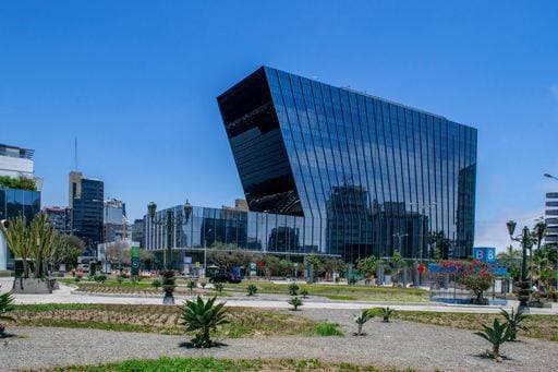 Business office building, financial center in San Isidro Peru. *** geschäftlich Büro building, finanzielle mitten ÊIn San Isidro Perus 2515921
