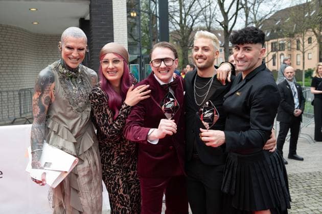 Grimmepreis fuer Queer Eye Germany, mit Avi JAKOBD, Leni BOLT, Jan-Henrik SCHEPER-STUKE, Aljosha MUTTARDI and Ayan YURUK, Roter Teppich, Red Carpet Show, Ankunft, arrival, 59. Verleihung des Adolf-Grimme-Preises Adolf-Grimme-Preis Grimmepreis in Marl, 21.04.2023. o¥Â
