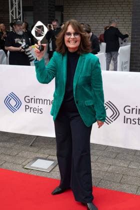 Grimmepreis fuer Caroline LINK, Regisseurin, Roter Teppich, Red Carpet Show, Ankunft, arrival, 59. Verleihung des Adolf-Grimme-Preises Adolf-Grimme-Preis Grimmepreis in Marl, 21.04.2023. oÂ¥Ã‚