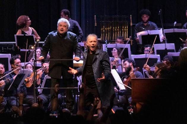 Bilder des Jahres 2023, Entertainment 04 April Entertainment Themen der Woche KW16 Entertainment Bilder des Tages RIO DE JANEIRO, RJ - 21.04.2023: SHOW DE BRUCE DICKINSON E ORQUESTRA NO RJ - Bruce Dickinson, vocalist of the English band Iron Maiden, performed with Orquestra this Friday night (21st), at the Vivo Rio concert hall, in Aterro do Flamengo, RJ. The Brazilian tour focuses on Deep Purple& 39;s 1969 album Concerto For Group And Orchestra and Jon Lord& 39;s greatest hits. x2363806x  CarlosxEliasxJunior