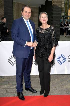 Nathanael Liminski und Frauke Gerlach bei der 59. Verleihung des Grimme Preises 2023 im Theater der Stadt Marl. Marl, 21.04.2023