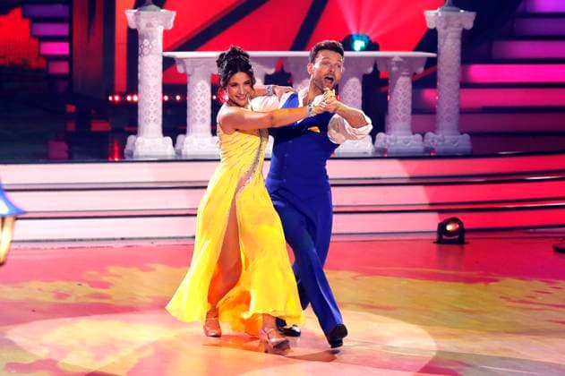 Entertainment Themen der Woche KW16 Chryssanthi Kavazi mit Vadim Garbuzov in der achten Live-Show der 16. Staffel der RTL-Tanzshow Let s Dance im MMC Coloneum. Köln, 21.04.2023 *** Chryssanthi Kavazi with Vadim Garbuzov in the eighth live show of the 16 season of the RTL dance show Let s Dance at the MMC Coloneum Cologne, 21 04 2023 Foto:xR.xSchmiegeltx xFuturexImage