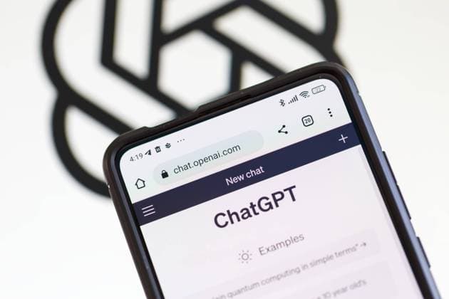 ChatGPT künstliche Intelligenz KI Chat GPT artificial intelligence AI mit Logo von OpenAI in Stuttgart, Deutschland Stuttgart, Deutschland - 14. April 2023: ChatGPT künstliche Intelligenz KI Chat GPT artificial intelligence AI mit Logo von OpenAI in Stuttgart, Deutschland. *** ChatGPT artificial intelligence AI Chat GPT artificial intelligence AI with logo from OpenAI in Stuttgart, Germany Stuttgart, Germany 14 April 2023 ChatGPT artificial intelligence AI Chat GPT artificial intelligence AI with logo from OpenAI in Stuttgart, Germany