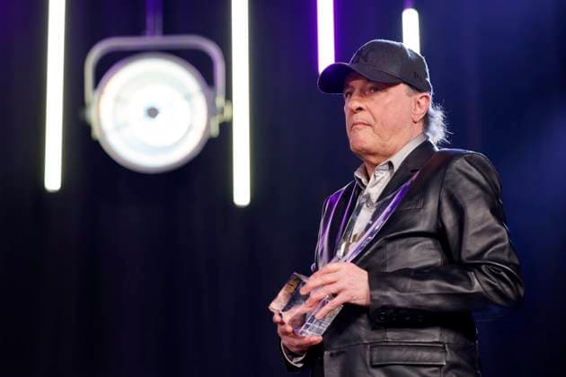Sänger Peter Schilling als Laudator bei der Verleihung der Goldenen Sonne 2023 des TV-Senders sonnenklar.TV im Wunderland Kalkar. Kalkar, 22.04.2023 NRW Deutschland Copyright: xChristophxHardtx