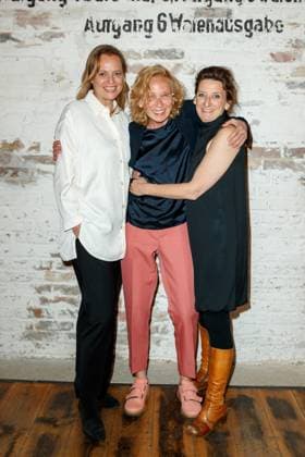 Nominiertenabend des Deutschen Filmpreises Lola 2023 Martina Haubrich, Claudia Müller und Mechthild Barth beim Nominiertenabend des Deutschen Filmpreises Lola 2023 in der Fabrik 23 am 22.04.2023 in Berlin. Copyright: xEventpressxKochanx