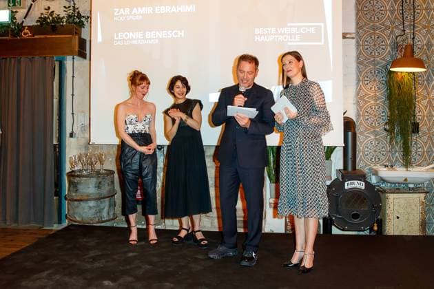 Nominiertenabend des Deutschen Filmpreises Lola 2023 Leonie Benesch, Zar Amir Ebrahimi, Florian Gallenberger und Alexandra Maria Lara beim Nominiertenabend des Deutschen Filmpreises Lola 2023 in der Fabrik 23 am 22.04.2023 in Berlin. Copyright: xEventpressxKochanx