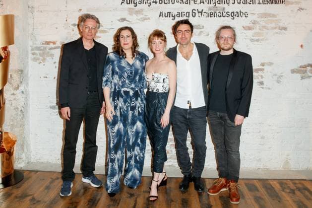 Nominiertenabend des Deutschen Filmpreises Lola 2023 Ingo Fliess, Gesa Jäger, Leonie Benesch, Ilker Catak und Marvin Miller beim Nominiertenabend des Deutschen Filmpreises Lola 2023 in der Fabrik 23 am 22.04.2023 in Berlin. Copyright: xEventpressxKochanx