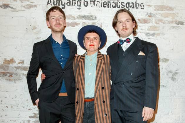 Nominiertenabend des Deutschen Filmpreises Lola 2023 Johannes Blech, Josefine Lindner und Max-Josef Schönborn beim Nominiertenabend des Deutschen Filmpreises Lola 2023 in der Fabrik 23 am 22.04.2023 in Berlin. Copyright: xEventpressxKochanx