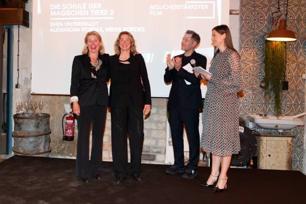 Nominiertenabend des Deutschen Filmpreises Lola 2023 Alexandra Kordes, Meike Kordes, Florian Gallenberger und Alexandra Maria Lara beim Nominiertenabend des Deutschen Filmpreises Lola 2023 in der Fabrik 23 am 22.04.2023 in Berlin. Copyright: xEventpressxKochanx