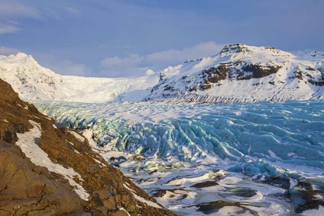  Svinafellsjökull, Arm des Vatnajökull, Islands größter Gletscher im Winter *** Svinafellsjökull, Arm of Vatnajökull, Islands largest Glacier at Winter Copyright: imageBROKER/alimdix/xArterra ibltsm09203865.jpg